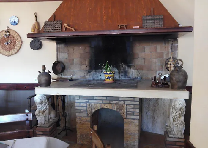 Rincon De Pepe بيت شباب إل كاستيل دي غواداليست